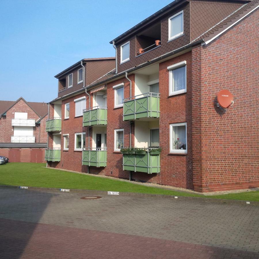 Haus Tertius - Strand- Und Hafennahe Ruhige Ferienwohnung Бюзум Экстерьер фото